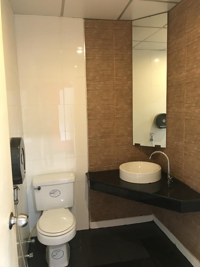 Paradise Inn Chonburi (Adults Only) Exterior foto